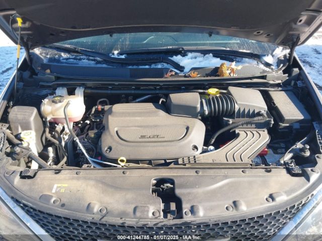 2C4RC1DGXLR164183 Chrysler Voyager Lxi