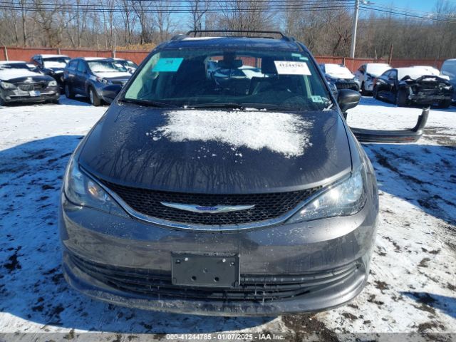 2C4RC1DGXLR164183 Chrysler Voyager Lxi