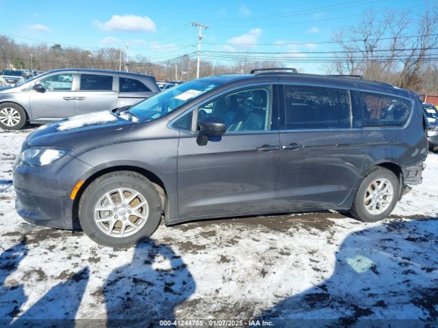 2C4RC1DGXLR164183 Chrysler Voyager Lxi