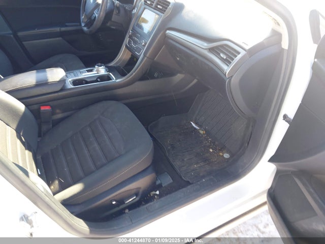 Ford Fusion Hybrid Se 2019 3FA6P0LUXKR101740 Image 5