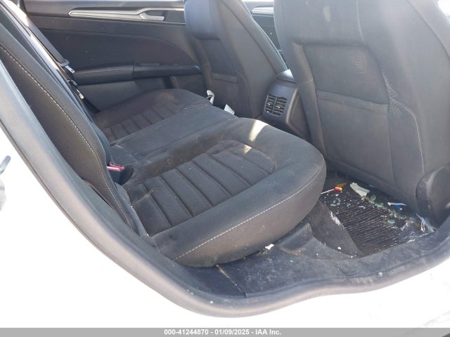 Ford Fusion Hybrid Se 2019 3FA6P0LUXKR101740 Image 8