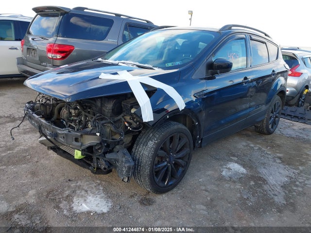Ford ESCAPE SE 2017 1FMCU9G98HUB94044 Image 2