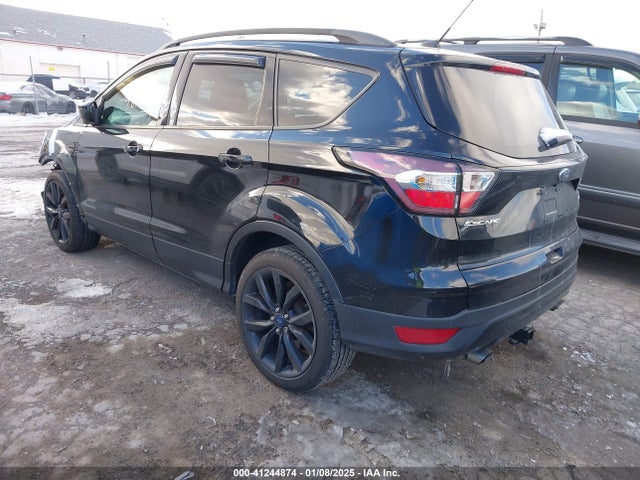 Ford ESCAPE SE 2017 1FMCU9G98HUB94044 Image 3