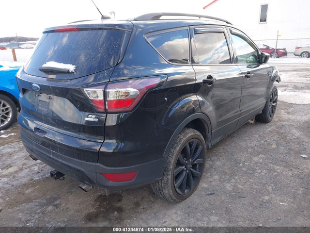 Ford ESCAPE SE 2017 1FMCU9G98HUB94044 Image 4