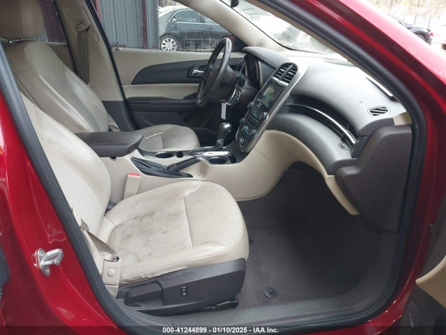 1G11E5SL6EF246204 Chevrolet MALIBU LT
