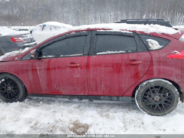 Ford FOCUS SE 2014 1FADP3K22EL245360 Image 14
