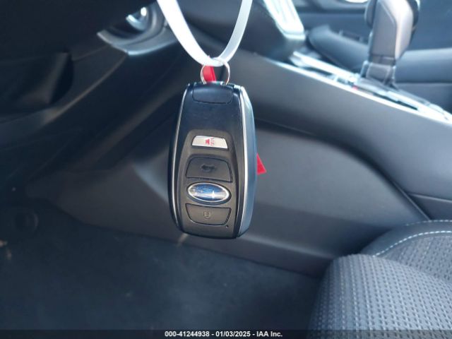 4S4BTAFC0P3177689 Subaru Outback Premium