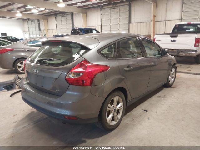 1FADP3K21EL211345 Ford FOCUS SE