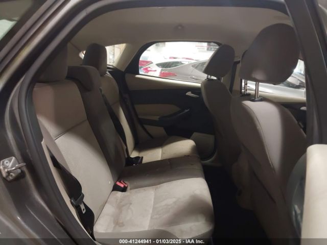 1FADP3K21EL211345 Ford FOCUS SE