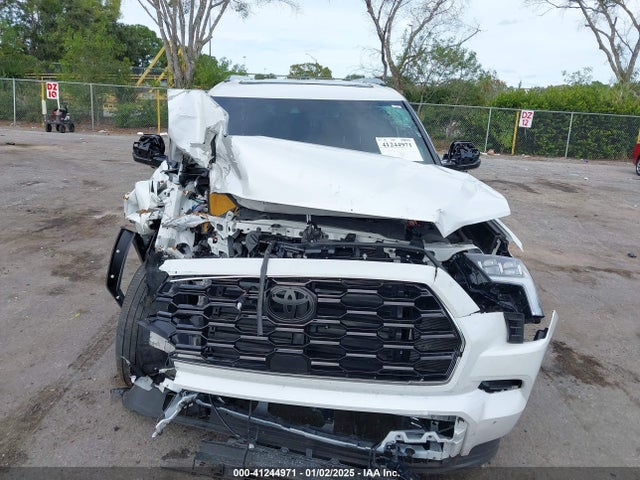 Toyota Sequoia Platinum 2023 7SVAAABA4PX001883 Image 12