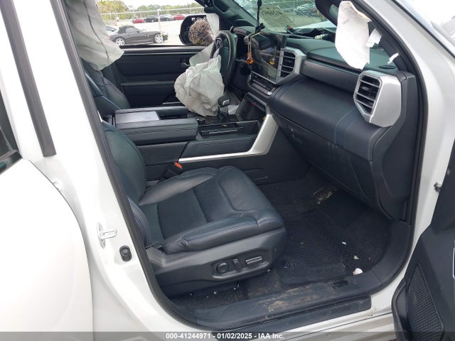 Toyota Sequoia Platinum 2023 7SVAAABA4PX001883 Image 5
