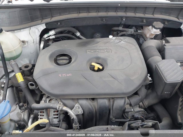 KM8J2CA42KU883916 Hyundai TUCSON SE