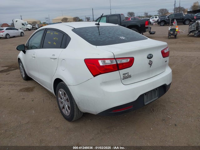KIA RIO LX 2015 KNADM4A36F6453886 Image 3