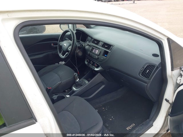 KIA RIO LX 2015 KNADM4A36F6453886 Image 5