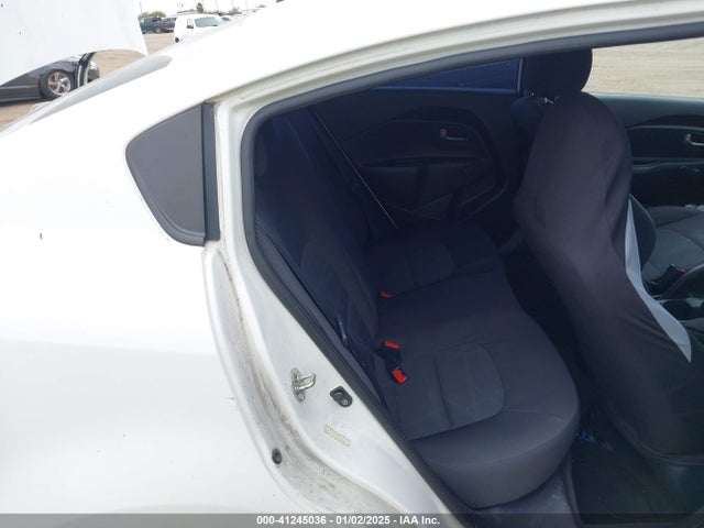 KIA RIO LX 2015 KNADM4A36F6453886 Image 8