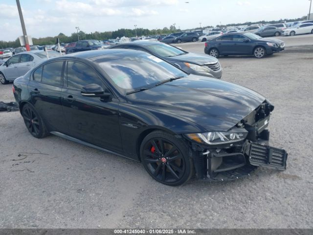 2018 JAGUAR XE SAJAF4GX0JCP40050 Photo 0