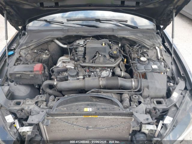 2018 JAGUAR XE SAJAF4GX0JCP40050 Photo 9