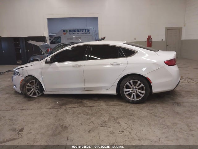 Chrysler 200 Limited 2015 1C3CCCAB1FN676902 Image 15