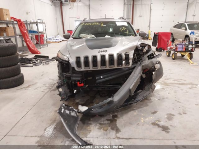 1C4PJMBS8GW133307 Jeep Cherokee Trailhawk