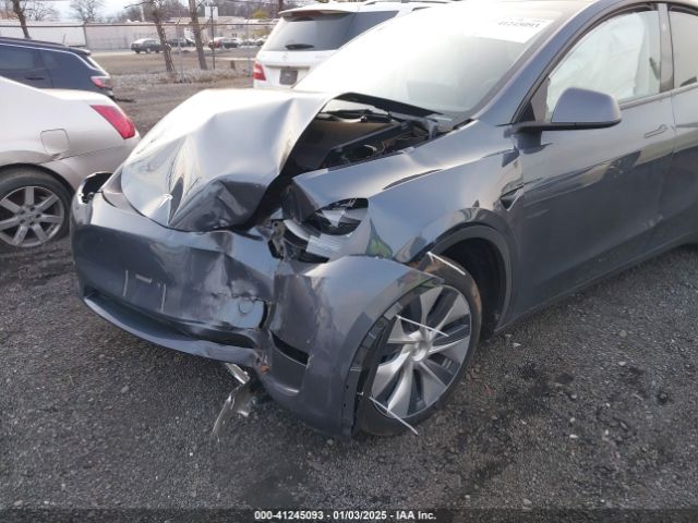 7SAYGDEE2RA217008 Tesla Model Y Long Range Dual Motor All-wheel Drive
