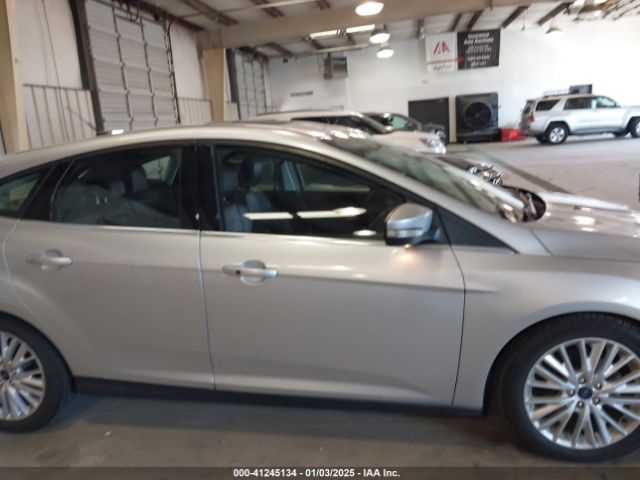 1FADP3N25GL232648 Ford Focus Titanium