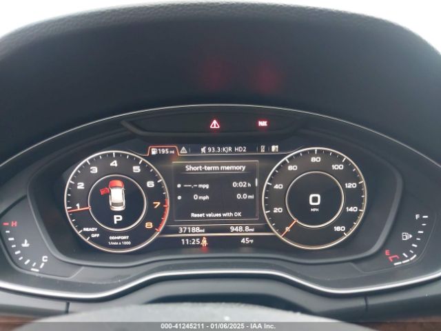 WA1BNAFY1K2139200 Audi Q5 45 Premium