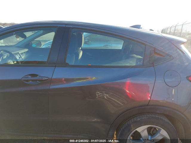 Honda HR-V LX 2017 3CZRU5H37HM703105 Image 14