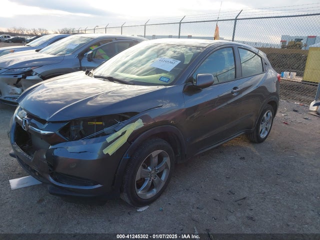 Honda HR-V LX 2017 3CZRU5H37HM703105 Image 2