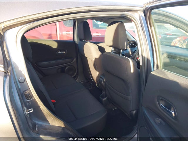 Honda HR-V LX 2017 3CZRU5H37HM703105 Image 8