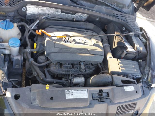 3VW517AT4EM815243 Volkswagen Beetle 1.8t
