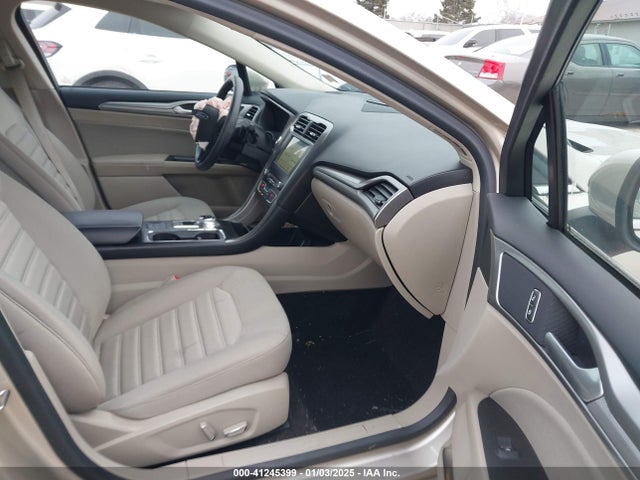 Ford FUSION SE 2018 3FA6P0HDXJR238913 Image 5