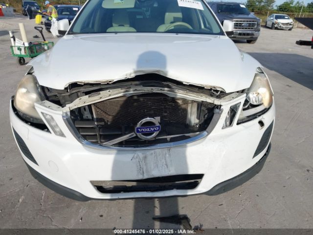 2013 VOLVO XC60 YV4952DL6D2403500 Photo 5