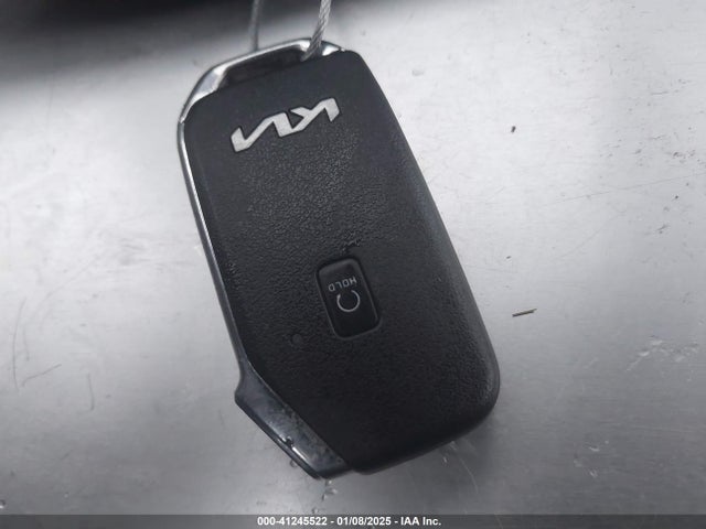 KNDERCAA2R7632975 KIA SELTOS EX