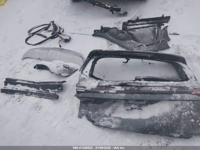 KNDERCAA2R7632975 KIA SELTOS EX