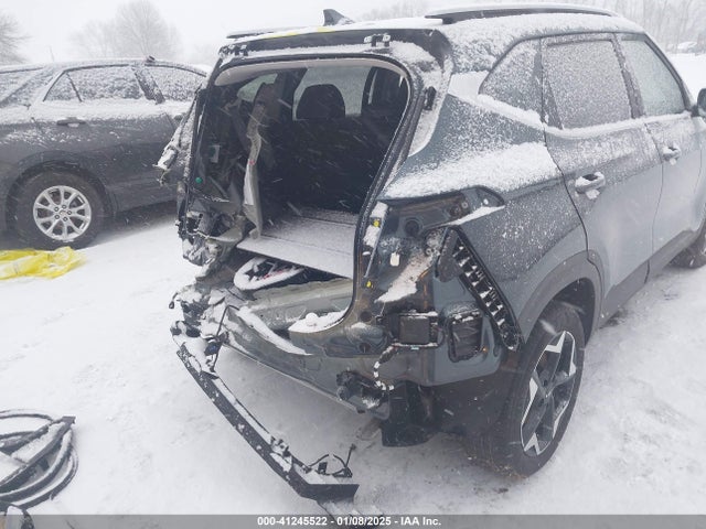 KNDERCAA2R7632975 KIA SELTOS EX