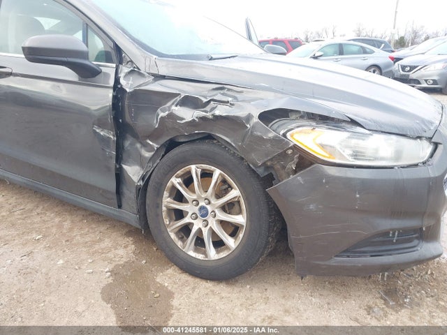 Ford FUSION S 2016 3FA6P0G77GR154813 Image 6