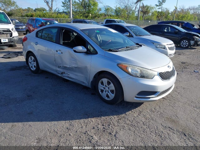 KIA FORTE LX 2016 KNAFK4A66G5601115 Image 1