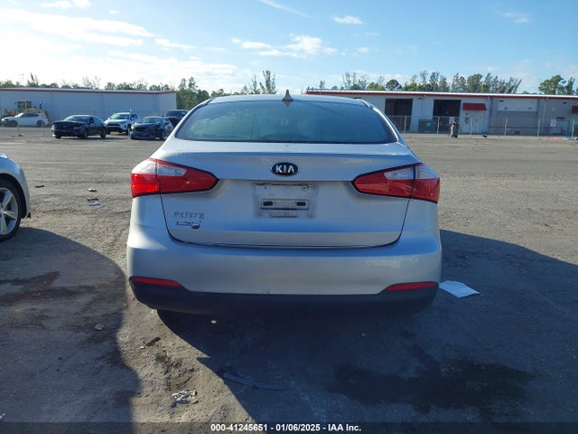 KIA FORTE LX 2016 KNAFK4A66G5601115 Image 17