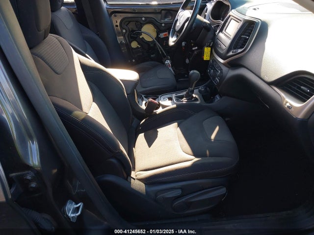 Jeep Cherokee Latitude 2015 1C4PJMCB7FW715461 Image 5