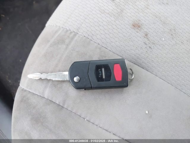 JM1CW2BL8E0163677 Mazda Mazda5 Sport