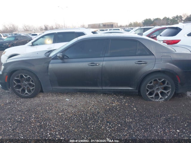 Chrysler 300 300s 2018 2C3CCABG6JH227294 Image 14