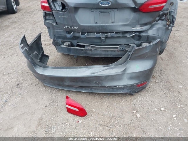 Ford FOCUS SE 2016 1FADP3F29GL391381 Image 12