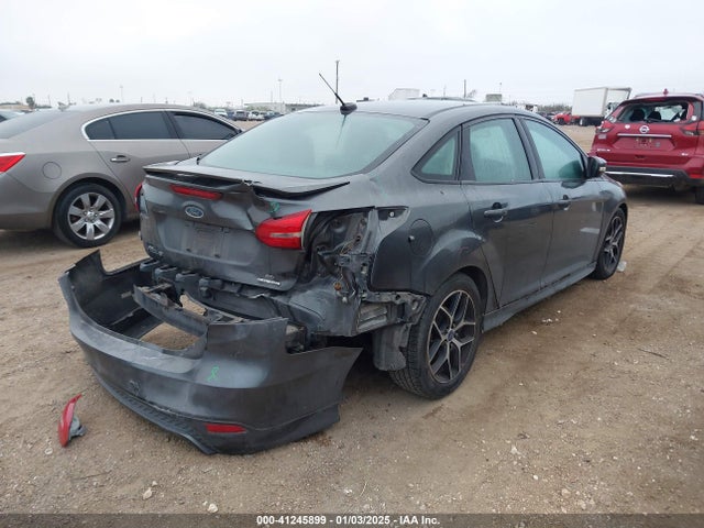 Ford FOCUS SE 2016 1FADP3F29GL391381 Image 4