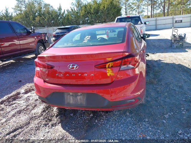 Hyundai ELANTRA SE 2019 5NPD74LF3KH464121 Image 16