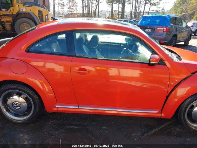 3VWFD7AT0JM705473 Volkswagen Beetle 2.0t Coast/2.0t S