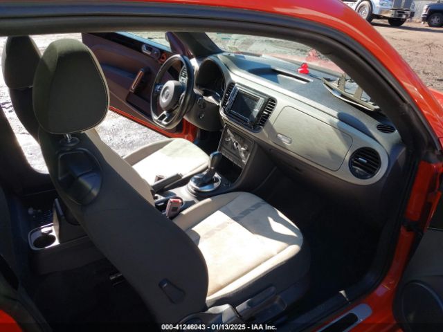 3VWFD7AT0JM705473 Volkswagen Beetle 2.0t Coast/2.0t S