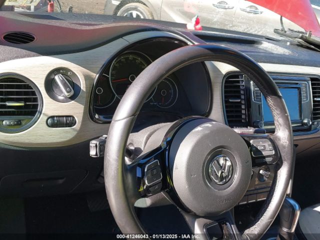 3VWFD7AT0JM705473 Volkswagen Beetle 2.0t Coast/2.0t S