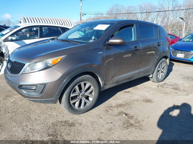 KIA Sportage Lx 2015 KNDPBCAC3F7691785 Image 2