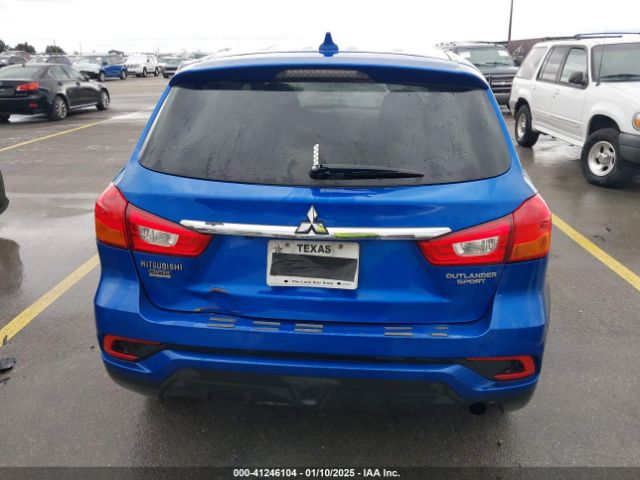 JA4AP3AU4JU011719 Mitsubishi Outlander Sport 2.0 Le