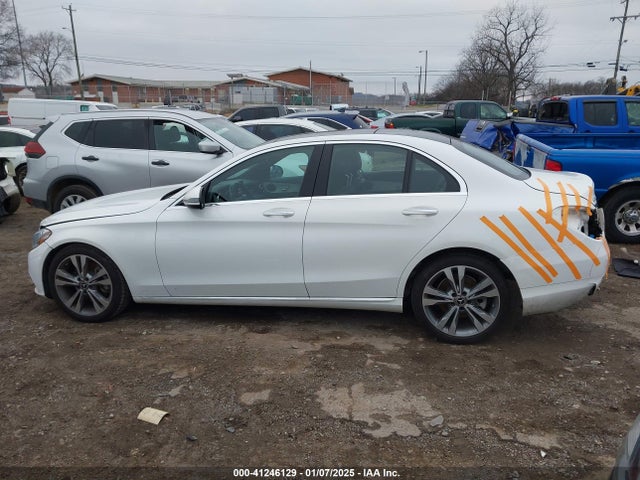 55SWF4JB8JU243959 Mercedes-Benz C 300